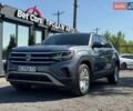 Серый Фольксваген Atlas Cross Sport, объемом двигателя 3.6 л и пробегом 56 тыс. км за 32000 $, фото 1 на Automoto.ua