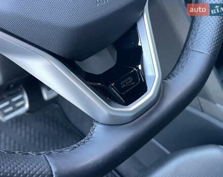 Сірий Фольксваген Atlas Cross Sport, об'ємом двигуна 3.6 л та пробігом 28 тис. км за 33500 $, фото 72 на Automoto.ua