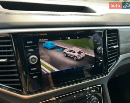 Сірий Фольксваген Atlas Cross Sport, об'ємом двигуна 3.6 л та пробігом 75 тис. км за 33500 $, фото 19 на Automoto.ua