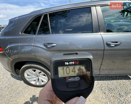 Сірий Фольксваген Atlas Cross Sport, об'ємом двигуна 3.6 л та пробігом 75 тис. км за 33500 $, фото 27 на Automoto.ua