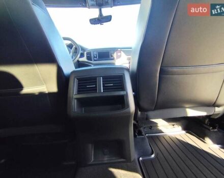 Серый Фольксваген Atlas Cross Sport, объемом двигателя 1.98 л и пробегом 46 тыс. км за 26790 $, фото 13 на Automoto.ua