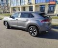 Серый Фольксваген Atlas Cross Sport, объемом двигателя 1.98 л и пробегом 46 тыс. км за 29900 $, фото 2 на Automoto.ua