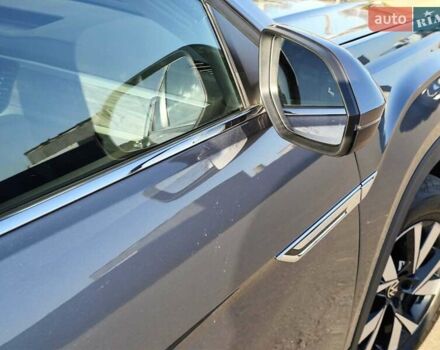 Серый Фольксваген Atlas Cross Sport, объемом двигателя 1.98 л и пробегом 46 тыс. км за 26790 $, фото 7 на Automoto.ua