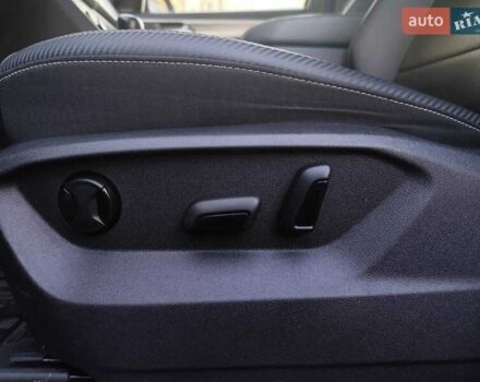 Серый Фольксваген Atlas Cross Sport, объемом двигателя 1.98 л и пробегом 46 тыс. км за 26790 $, фото 46 на Automoto.ua