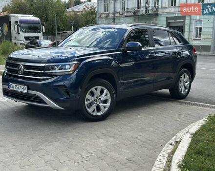 Синий Фольксваген Atlas Cross Sport, объемом двигателя 2 л и пробегом 86 тыс. км за 26400 $, фото 1 на Automoto.ua