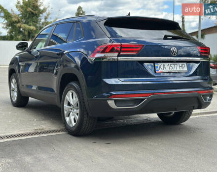 Синий Фольксваген Atlas Cross Sport, объемом двигателя 2 л и пробегом 86 тыс. км за 26400 $, фото 3 на Automoto.ua