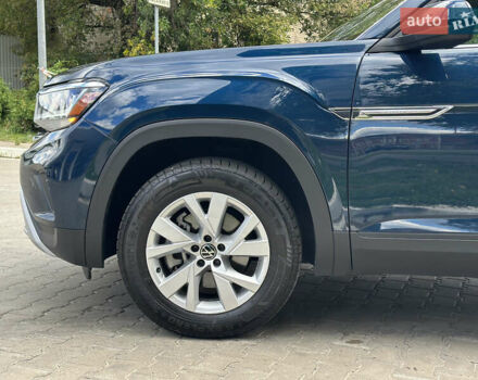 Синий Фольксваген Atlas Cross Sport, объемом двигателя 2 л и пробегом 86 тыс. км за 26400 $, фото 11 на Automoto.ua
