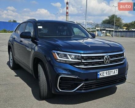 Синий Фольксваген Atlas Cross Sport, объемом двигателя 3.6 л и пробегом 106 тыс. км за 25000 $, фото 4 на Automoto.ua