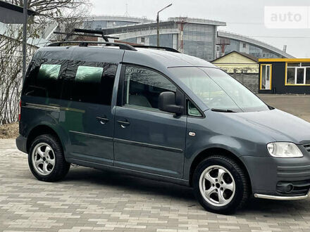 Фольксваген Caddy Alltrack 2010 в Киеве на Automoto.ua Серый Фольксваген Caddy Alltrack, объемом двигателя 1.9 л и пробегом 220 тыс. км за 9000 $, фото 1 на Automoto.ua