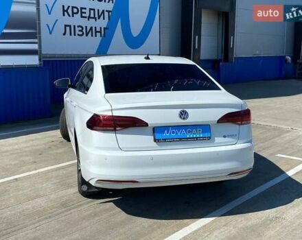 Белый Фольксваген e-Bora, объемом двигателя 0 л и пробегом 82 тыс. км за 13900 $, фото 8 на Automoto.ua