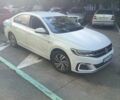 Белый Фольксваген e-Bora, объемом двигателя 0 л и пробегом 62 тыс. км за 12900 $, фото 1 на Automoto.ua