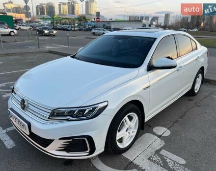Білий Фольксваген e-Bora, об'ємом двигуна 0 л та пробігом 50 тис. км за 12900 $, фото 5 на Automoto.ua