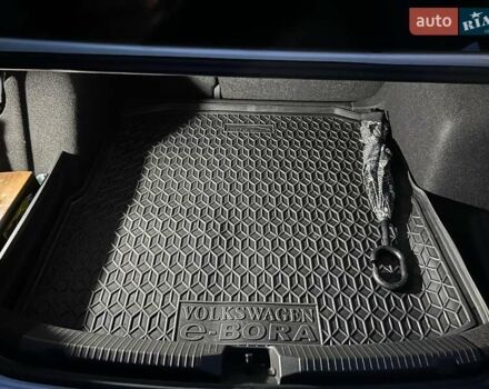 Білий Фольксваген e-Bora, об'ємом двигуна 0 л та пробігом 50 тис. км за 12900 $, фото 45 на Automoto.ua