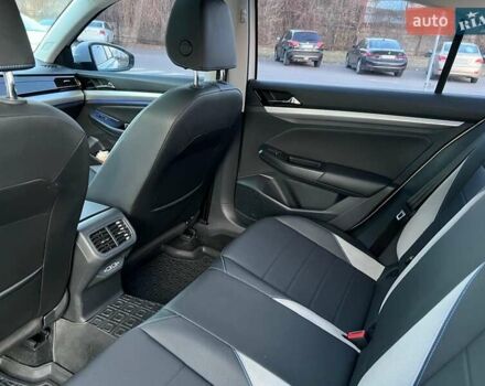 Білий Фольксваген e-Bora, об'ємом двигуна 0 л та пробігом 50 тис. км за 12900 $, фото 42 на Automoto.ua