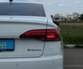 Белый Фольксваген e-Bora, объемом двигателя 0 л и пробегом 87 тыс. км за 12890 $, фото 8 на Automoto.ua