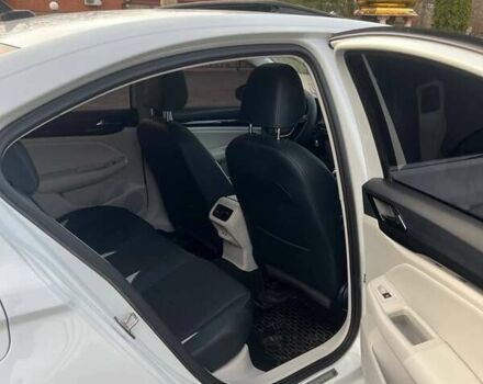 Белый Фольксваген e-Bora, объемом двигателя 0 л и пробегом 76 тыс. км за 14500 $, фото 7 на Automoto.ua