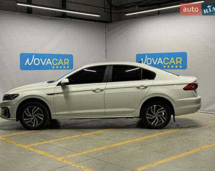 Белый Фольксваген e-Bora, объемом двигателя 0 л и пробегом 82 тыс. км за 12490 $, фото 3 на Automoto.ua