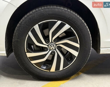 Белый Фольксваген e-Bora, объемом двигателя 0 л и пробегом 82 тыс. км за 12490 $, фото 21 на Automoto.ua