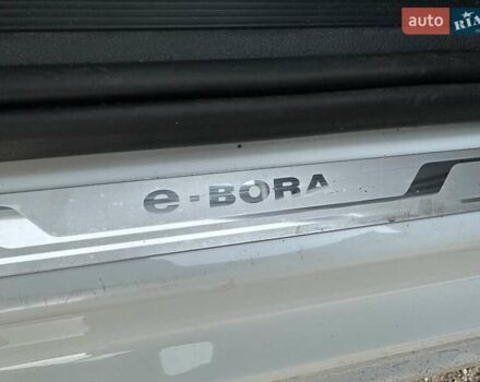 Белый Фольксваген e-Bora, объемом двигателя 0 л и пробегом 63 тыс. км за 13800 $, фото 26 на Automoto.ua