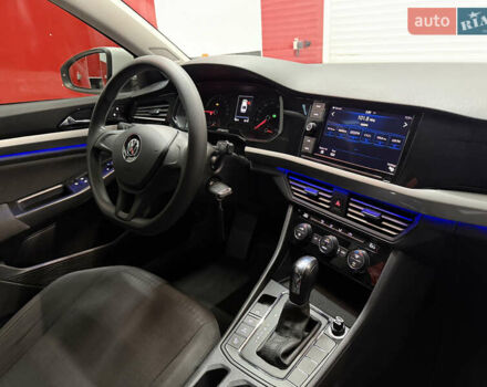 Белый Фольксваген e-Bora, объемом двигателя 0 л и пробегом 46 тыс. км за 17500 $, фото 9 на Automoto.ua