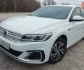Белый Фольксваген e-Bora, объемом двигателя 0 л и пробегом 85 тыс. км за 12900 $, фото 1 на Automoto.ua