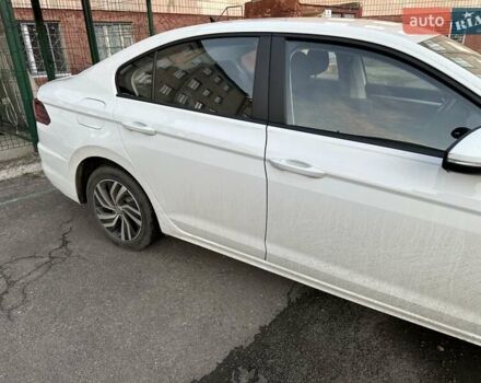 Белый Фольксваген e-Bora, объемом двигателя 0 л и пробегом 63 тыс. км за 13800 $, фото 8 на Automoto.ua