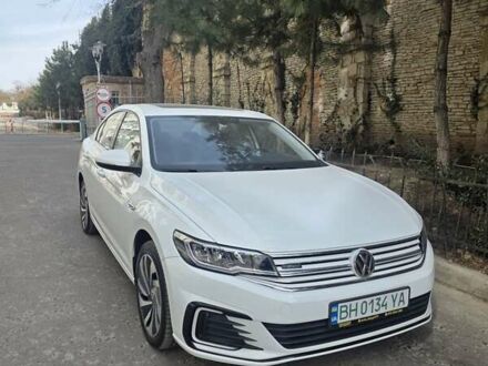 Белый Фольксваген e-Bora, объемом двигателя 0 л и пробегом 41 тыс. км за 14900 $, фото 1 на Automoto.ua