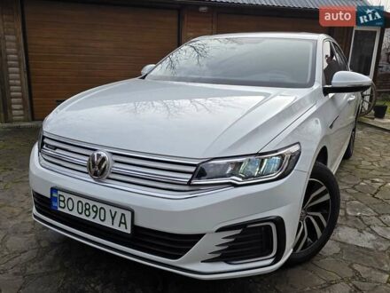 Білий Фольксваген e-Bora, об'ємом двигуна 0 л та пробігом 35 тис. км за 14700 $, фото 1 на Automoto.ua