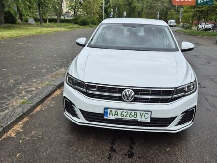 Фольксваген e-Bora 2020 в Киеве на Automoto.ua Белый Фольксваген e-Bora, объемом двигателя 0 л и пробегом 47 тыс. км за 15000 $, фото 1 на Automoto.ua
