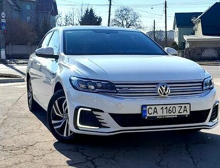 Фольксваген e-Bora 2020 в Кропивницком (Кировограде) на Automoto.ua Белый Фольксваген e-Bora, объемом двигателя 0 л и пробегом 108 тыс. км за 16000 $, фото 1 на Automoto.ua