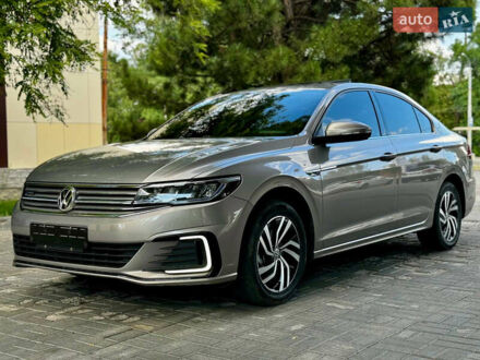 Фольксваген e-Bora 2019 у Дніпро (Дніпропетровську) на Automoto.ua Бежевий Фольксваген e-Bora, об'ємом двигуна 0 л та пробігом 50 тис. км за 14900 $, фото 1 на Automoto.ua
