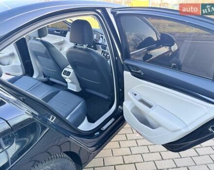 Черный Фольксваген e-Bora, объемом двигателя 0 л и пробегом 48 тыс. км за 15500 $, фото 12 на Automoto.ua