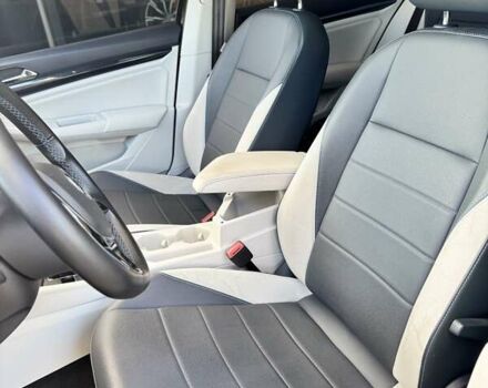 Черный Фольксваген e-Bora, объемом двигателя 0 л и пробегом 48 тыс. км за 15500 $, фото 8 на Automoto.ua