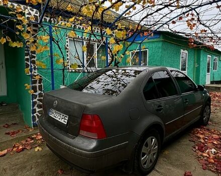 Серый Фольксваген e-Bora, объемом двигателя 1.6 л и пробегом 290 тыс. км за 3100 $, фото 2 на Automoto.ua