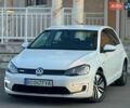Белый Фольксваген e-Golf, объемом двигателя 0 л и пробегом 98 тыс. км за 8550 $, фото 4 на Automoto.ua