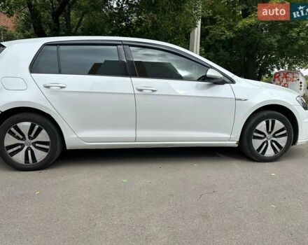 Білий Фольксваген e-Golf, об'ємом двигуна 0 л та пробігом 190 тис. км за 7999 $, фото 3 на Automoto.ua