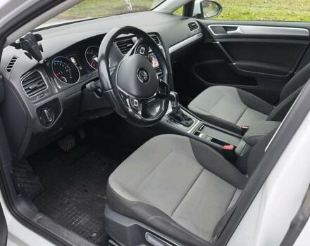 Білий Фольксваген e-Golf, об'ємом двигуна 0 л та пробігом 114 тис. км за 10000 $, фото 6 на Automoto.ua