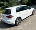 Белый Фольксваген e-Golf, объемом двигателя 0 л и пробегом 86 тыс. км за 10111 $, фото 2 на Automoto.ua