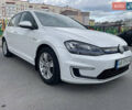 Белый Фольксваген e-Golf, объемом двигателя 0 л и пробегом 92 тыс. км за 9500 $, фото 21 на Automoto.ua