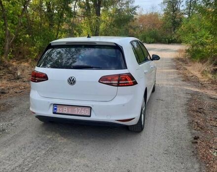 Фольксваген e-Golf 2014 в Кропивницком (Кировограде) на Automoto.ua Белый Фольксваген e-Golf, объемом двигателя 0 л и пробегом 97 тыс. км за 9300 $, фото 2 на Automoto.ua