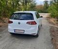 Белый Фольксваген e-Golf, объемом двигателя 0 л и пробегом 97 тыс. км за 8900 $, фото 2 на Automoto.ua