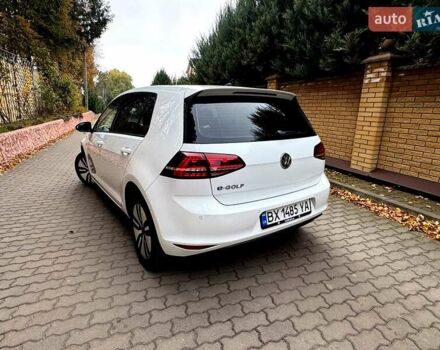 Белый Фольксваген e-Golf, объемом двигателя 0 л и пробегом 121 тыс. км за 8500 $, фото 8 на Automoto.ua