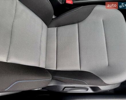 Белый Фольксваген e-Golf, объемом двигателя 0 л и пробегом 121 тыс. км за 8500 $, фото 24 на Automoto.ua