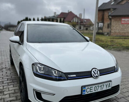 Белый Фольксваген e-Golf, объемом двигателя 0 л и пробегом 104 тыс. км за 9000 $, фото 8 на Automoto.ua
