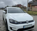Белый Фольксваген e-Golf, объемом двигателя 0 л и пробегом 104 тыс. км за 9000 $, фото 8 на Automoto.ua