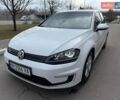 Белый Фольксваген e-Golf, объемом двигателя 0 л и пробегом 96 тыс. км за 9500 $, фото 1 на Automoto.ua