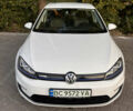 Белый Фольксваген e-Golf, объемом двигателя 0 л и пробегом 151 тыс. км за 8100 $, фото 7 на Automoto.ua