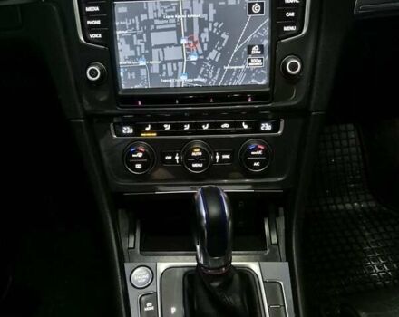 Белый Фольксваген e-Golf, объемом двигателя 0 л и пробегом 186 тыс. км за 8700 $, фото 9 на Automoto.ua