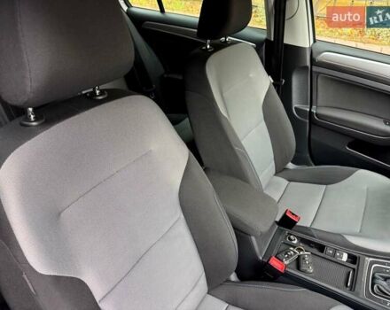 Белый Фольксваген e-Golf, объемом двигателя 0 л и пробегом 121 тыс. км за 8500 $, фото 21 на Automoto.ua