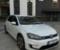 Белый Фольксваген e-Golf, объемом двигателя 0 л и пробегом 186 тыс. км за 8700 $, фото 22 на Automoto.ua